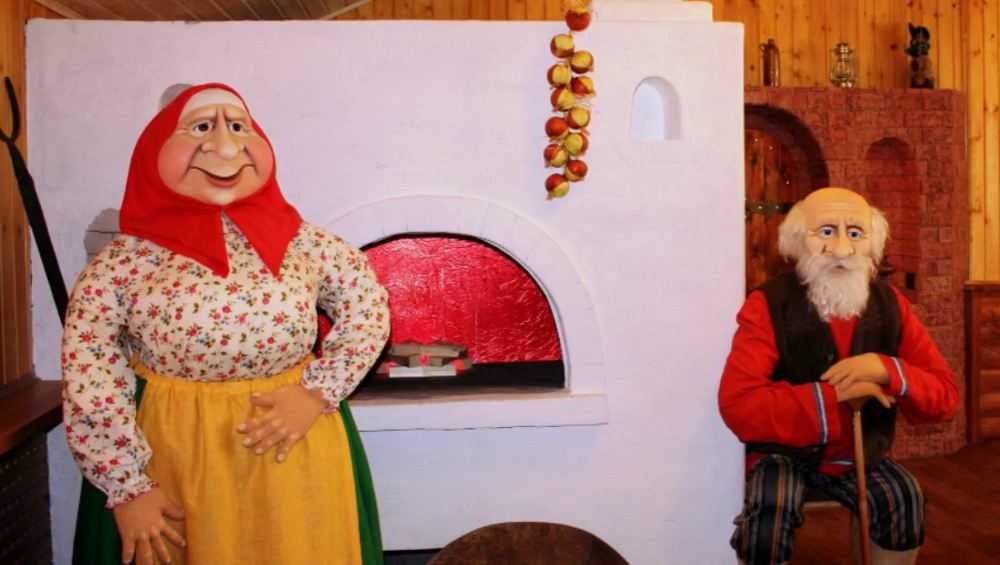 В Брянской области 100-летний рубеж перешагнули 37 женщин