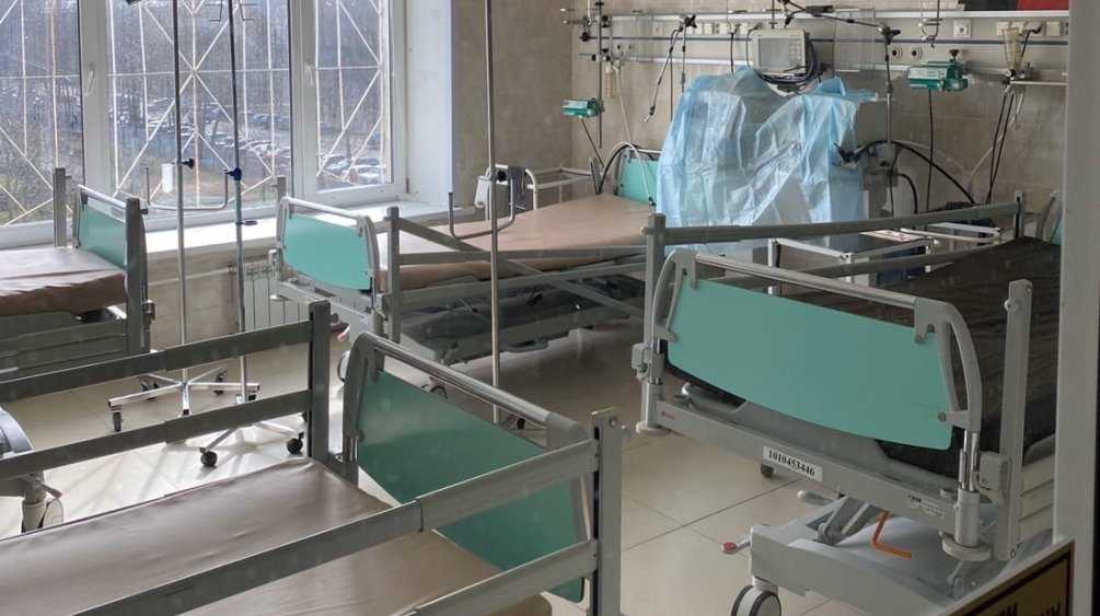 В Жуковке Брянской области больница получила четыре аппарата ИВЛ