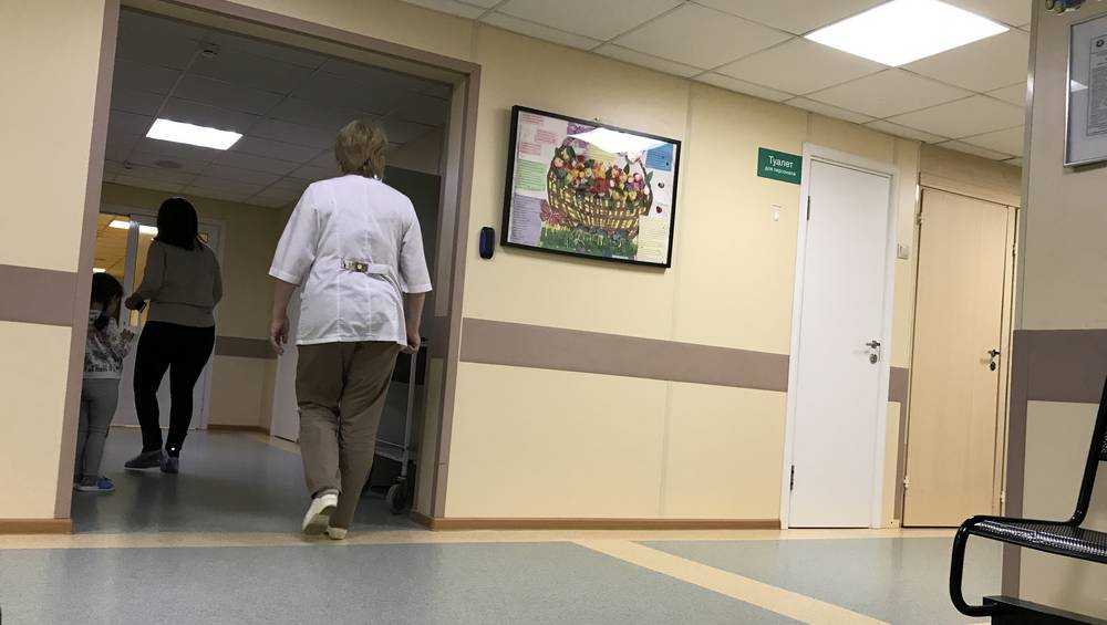 В Клинцах прождавшей очереди к врачу 6 часов пациентке отказали в приёме