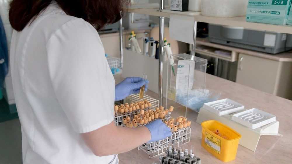 Еще 43 больных коронавирусом выявили в Брянской области