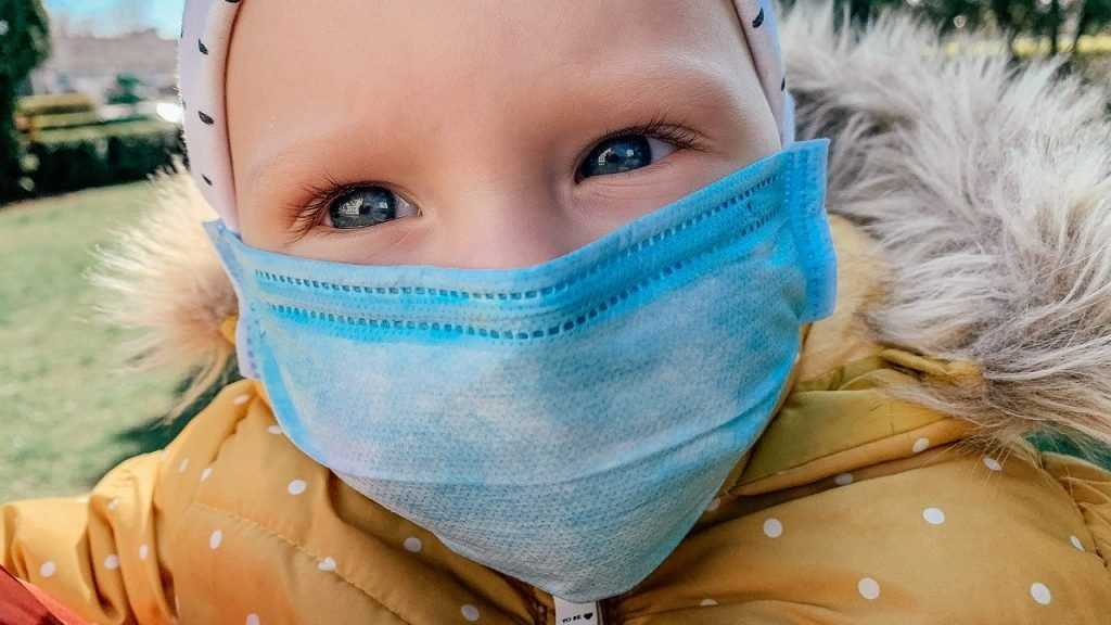 В Брянске чиновников заставили обеспечить лекарством детей-инвалидов
