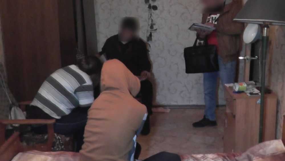 Брянские полицейские за неделю задержали 51 проститутку