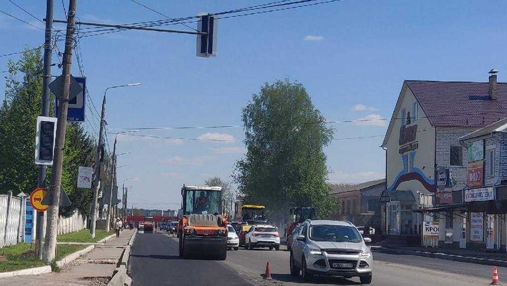 В Брянске к сентябрю отремонтируют дорогу на улице Щукина