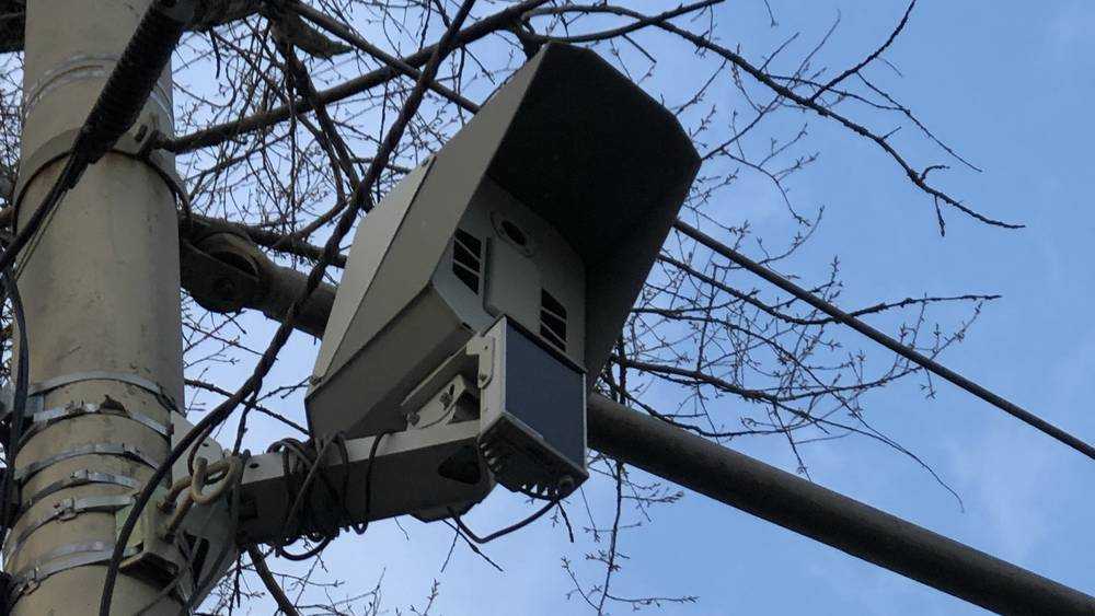 В Брянске на Московском проспекте установили новую камеру фиксации нарушений ПДД