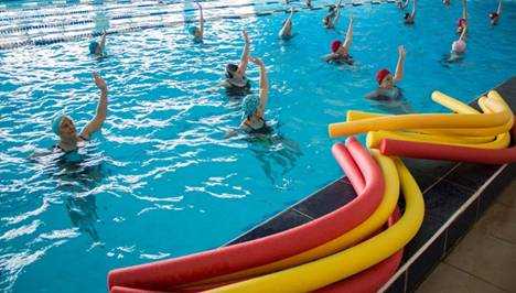 В Путёвке Брянского района возобновил работу спорткомплекс с бассейном