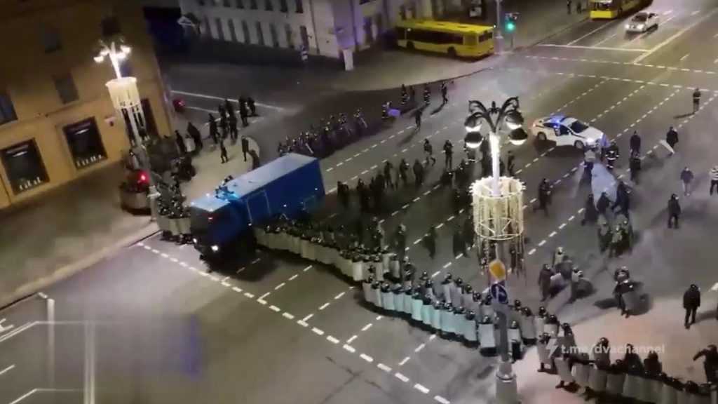 МВД Белоруссии сообщило о подавлении протестов в Минске