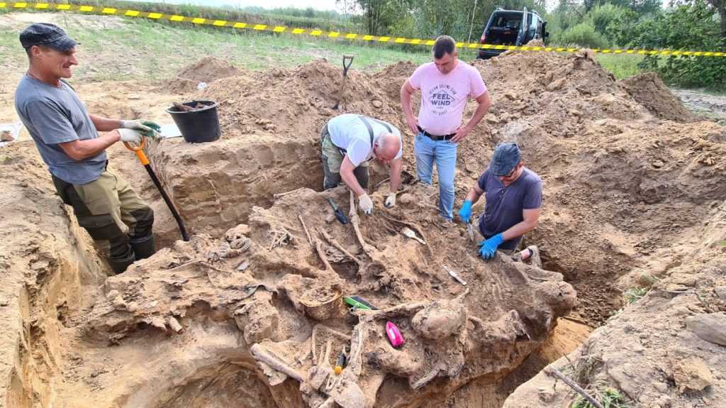 В Почепском районе Брянского региона обнаружены останки советских солдат 