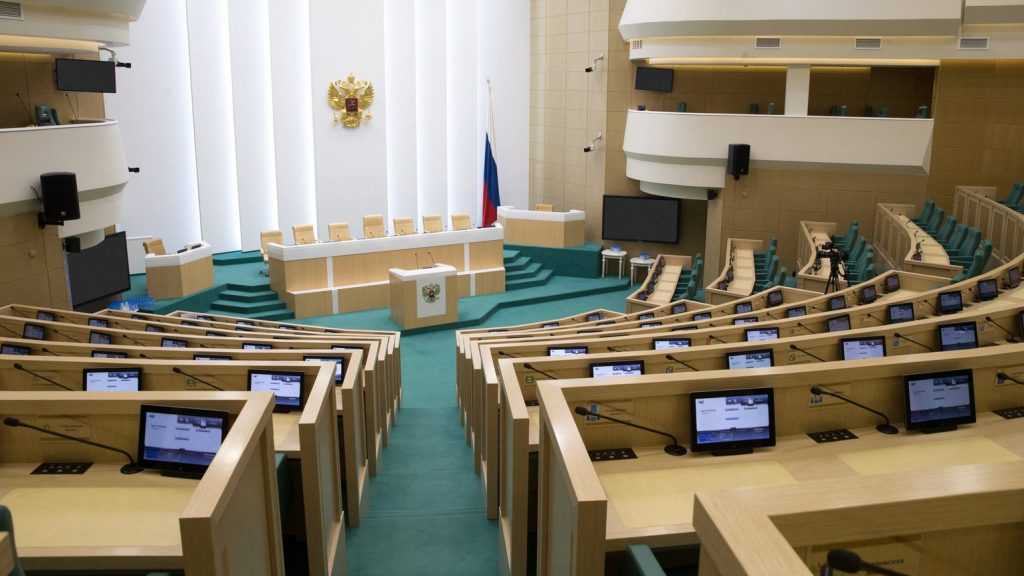 Брянец стал сенатором от Калужской области 
