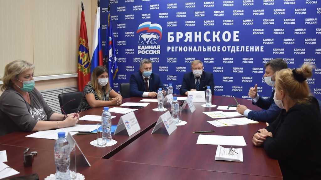 В Брянске подвели итоги общественного мониторинга доступности услуг связи и Интернета на территории региона