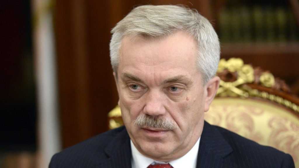 Самый опытный российский губернатор ушел в отставку