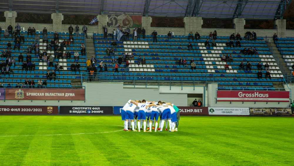 Брянское «Динамо» 9 ноября в последнем домашнем матче 2022 года сыграет с «Сахалинцем»