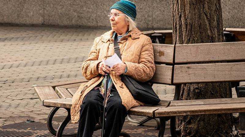 Брянские пенсионеры начали получить повышенные на 10 процентов пенсии