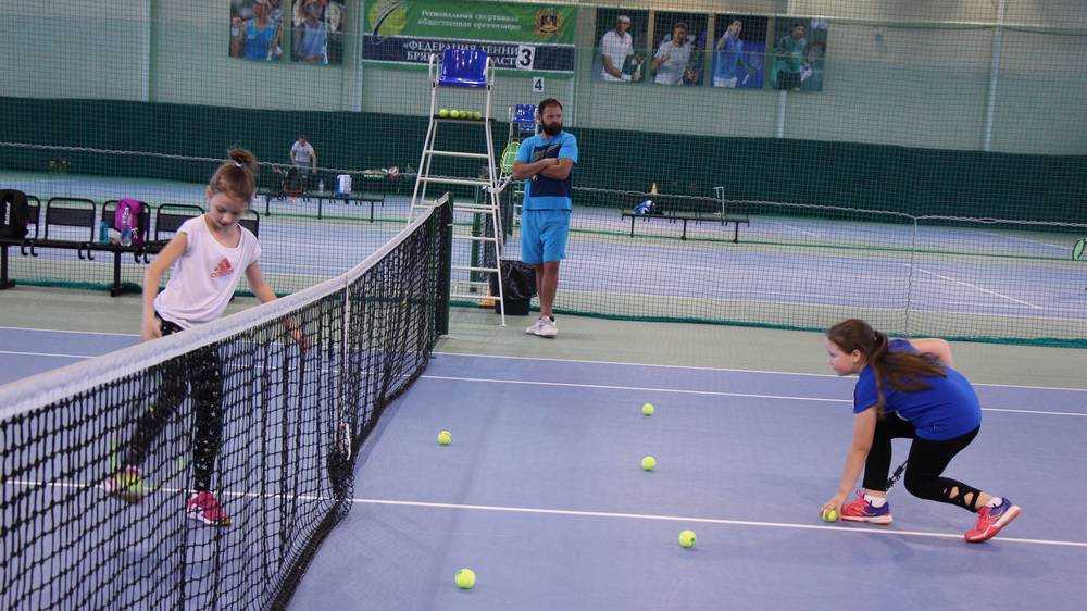 Для брянских детей теннисный центр стал школой дисциплины и воли