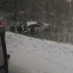 В Брянске из-за выпавшего снега водители устроили день жестянщика