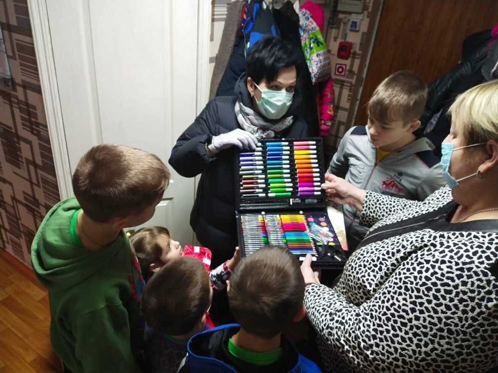 Валентина Миронова поздравила детей Брянского района