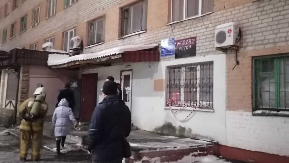 Жители Брянска рассказали о пожаре в городском общежитии