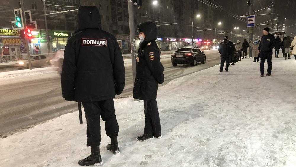 В Брянской области обеспечат порядок в праздничные дни более 1300 сотрудников полиции