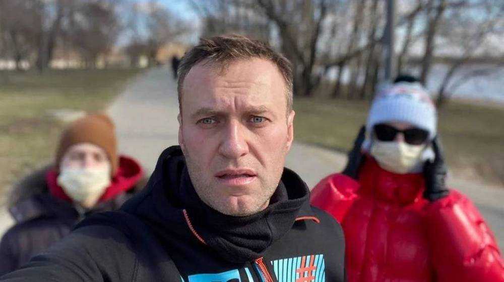 Экстремисты Навального провалили планы по построению «прекрасной России будущего»