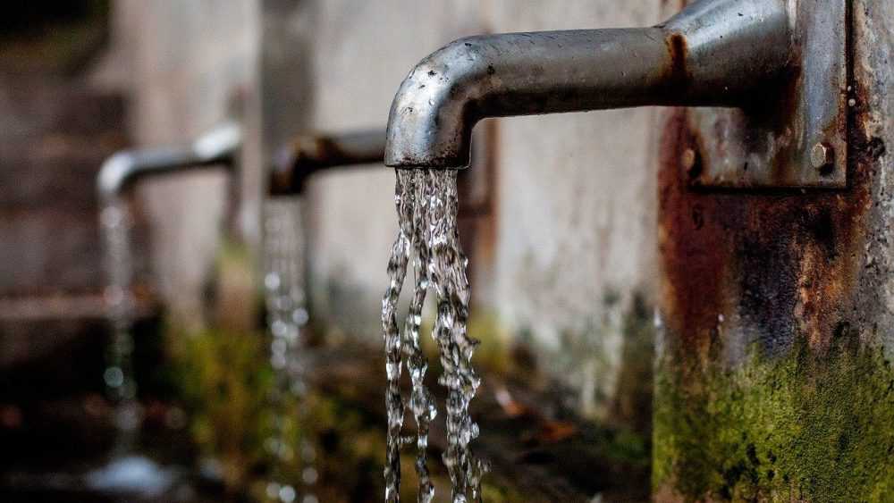 В Брянске у жителей многоквартирных домов стали планово отключать горячую воду