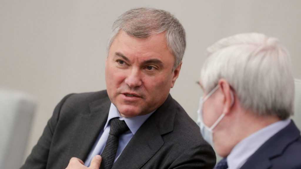 Вячеслав Володин призвал отказаться от доллара на фоне банковского кризиса в США