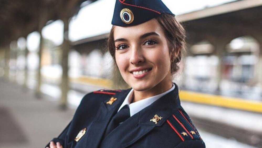В Брянске начался конкурс полиции «Леди в погонах – 2021»