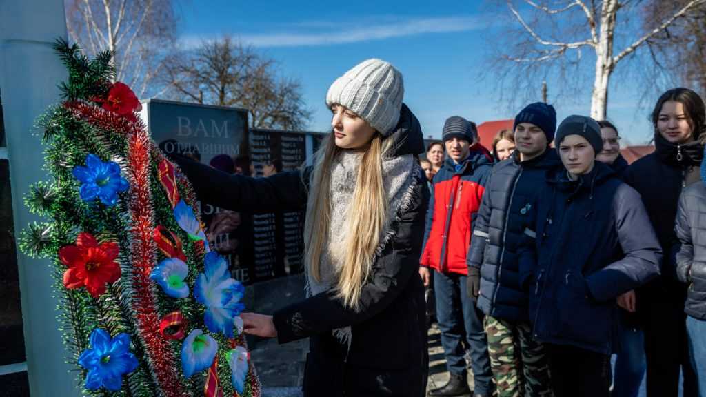В Белоруссии навели порядок на месте захоронения брянских бойцов