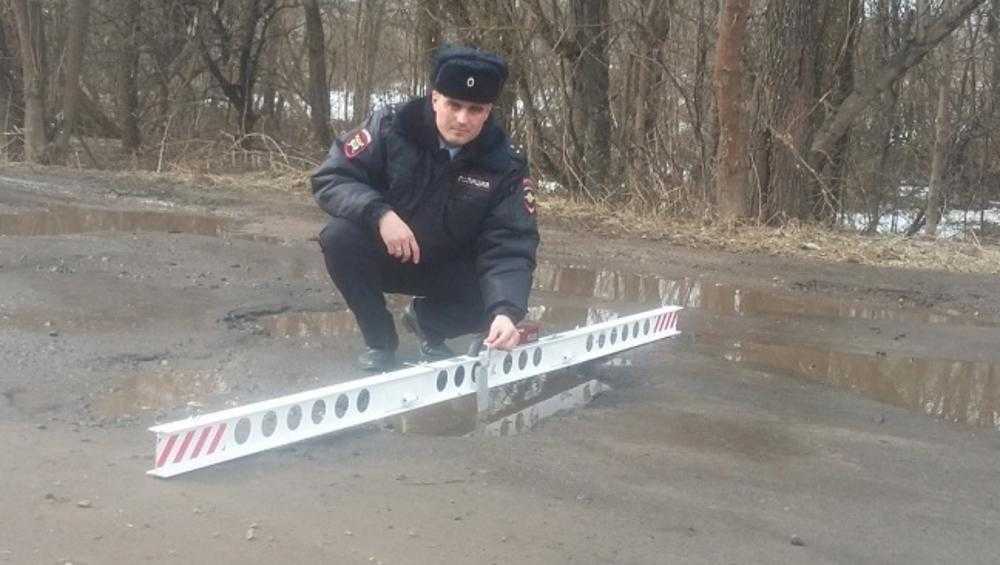 В Брянске автоинспекторы нашли ямы и трещины на 53 из 63 новых дорог
