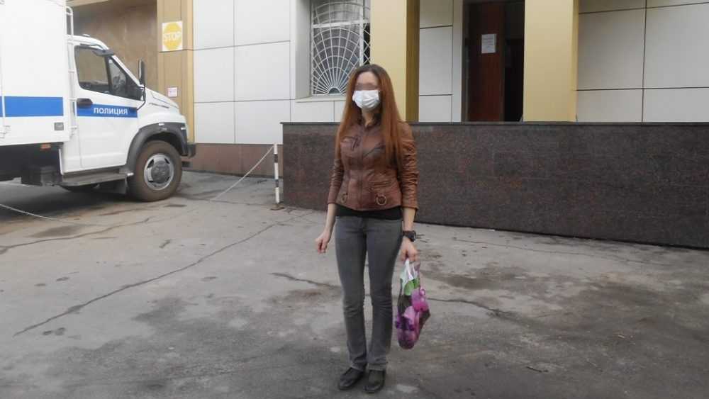 В Брянске осуждённую женщину на один день отпустили из СИЗО