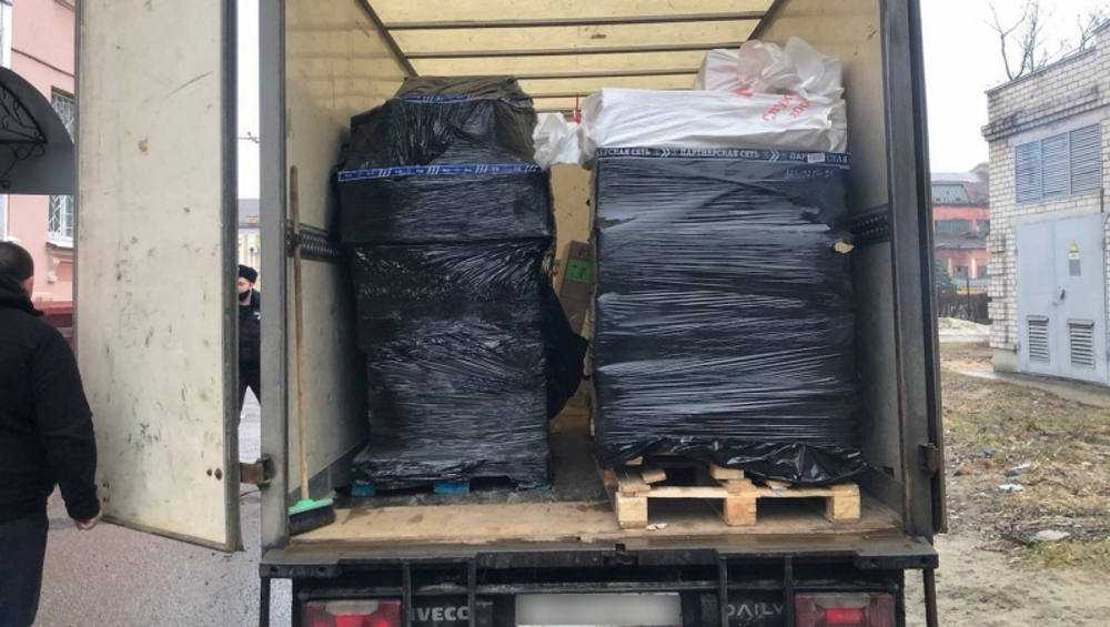 Брянские полицейские изъяли более 43 тысяч контрафактных товаров