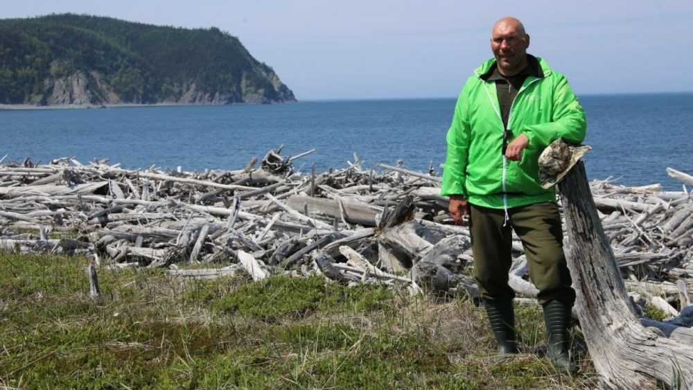 Брянский депутат Николай Валуев объяснил, что можно быть охотником и защищать природу