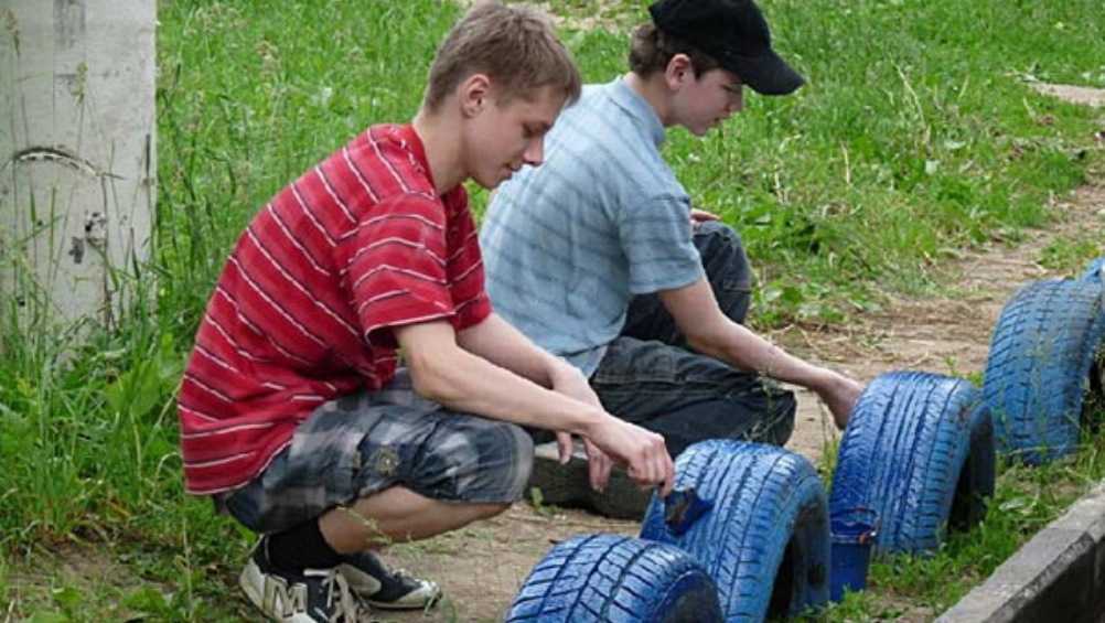 В Брянске на летнее трудоустройство подростков потратят более 3 млн рублей