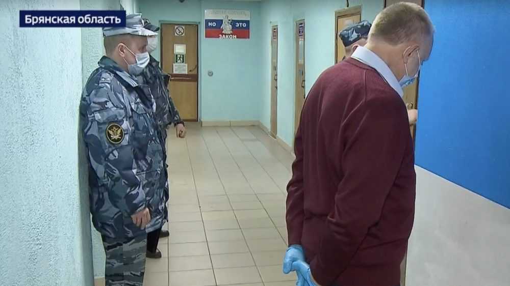 В Брянске расследовали 91 преступление банды патологоанатомов больницы