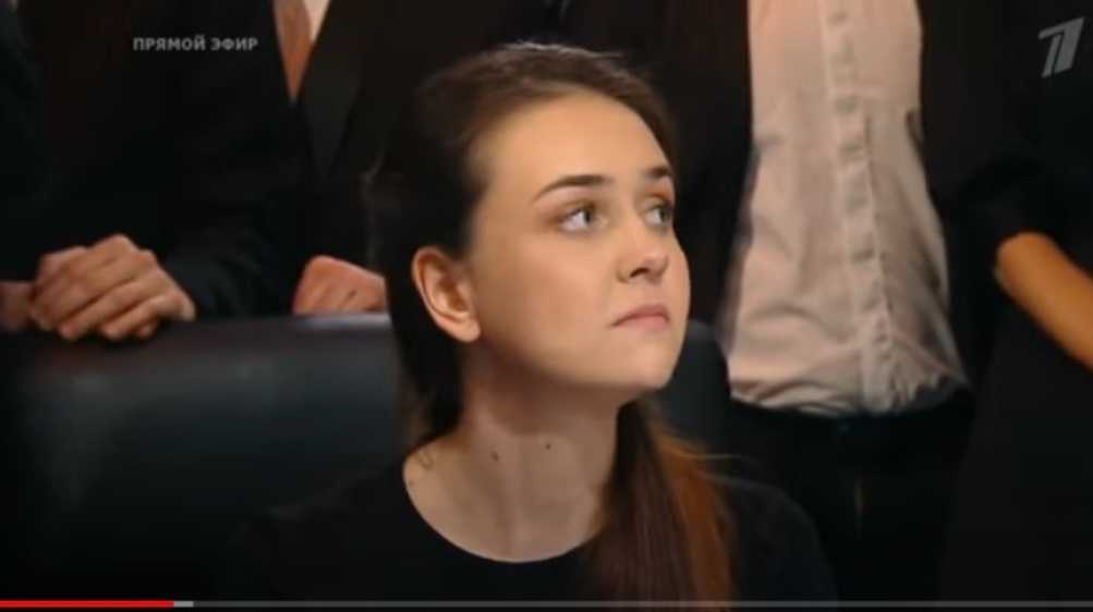Брянская участница телеигры «Что? Где? Когда?» потеряла сознание в зале во время финала