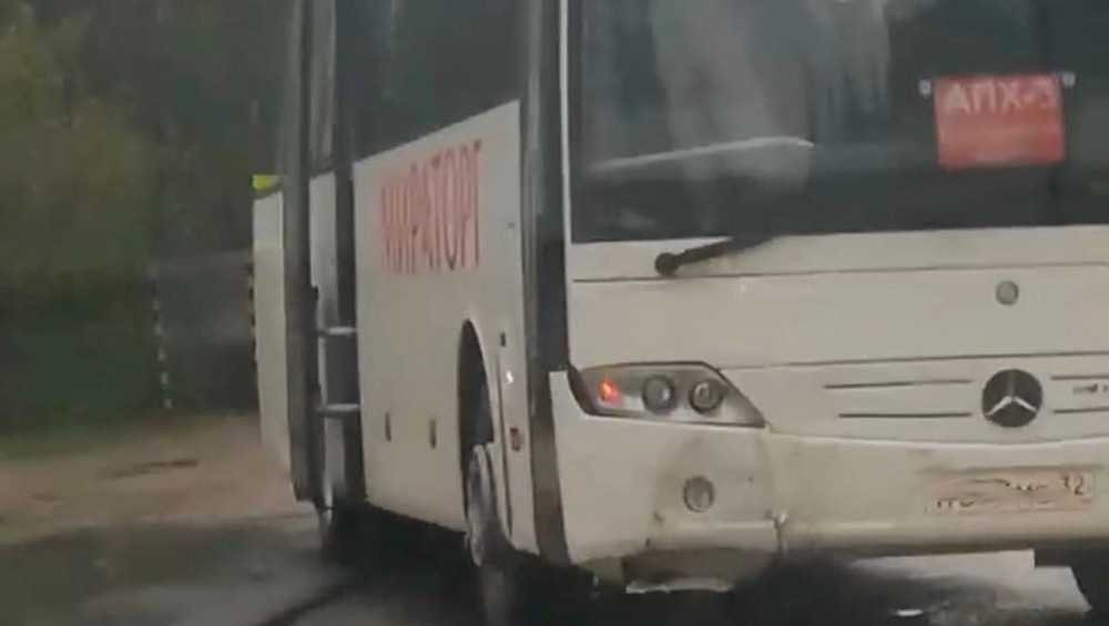 Под Брянском автобус «Мираторга» попал в ДТП