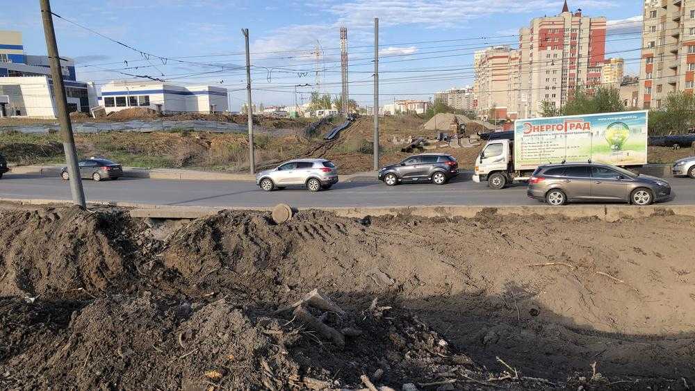 Жители Брянска выступили против строительства дороги на улице Счастливой