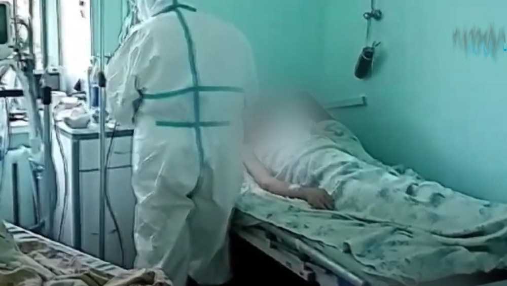В Брянске штаб опубликовал видеоролик из отделения реанимации ковидного госпиталя