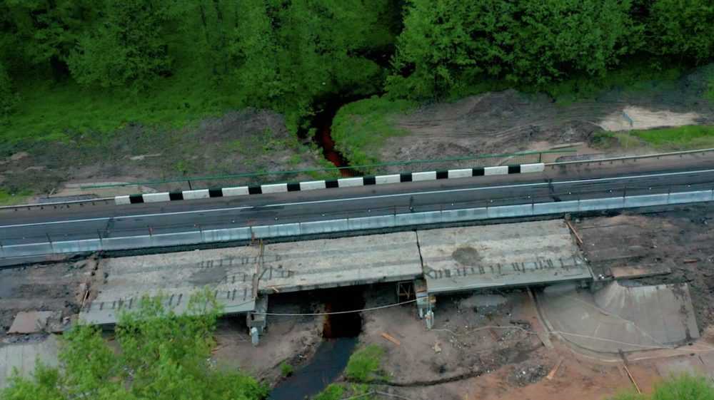 На трассе Брянск – Новозыбков дорожники отремонтируют мост через речку Коста
