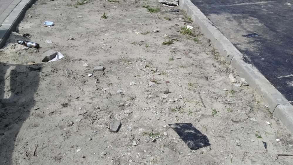В Брянске пожаловались на опасную детскую площадку в Володарском районе