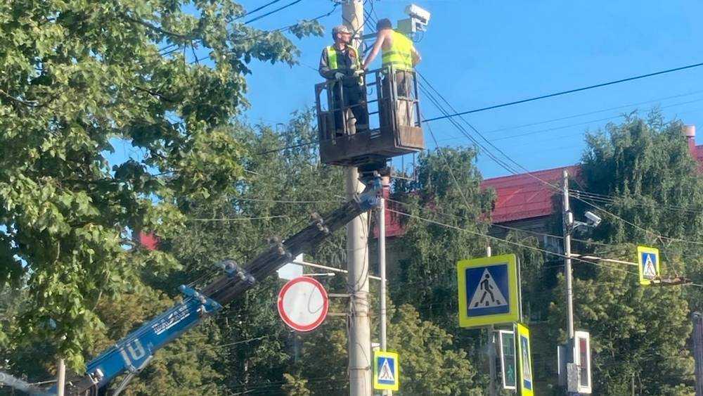 В Брянске установили камеру для контроля пересечения стоп-линии