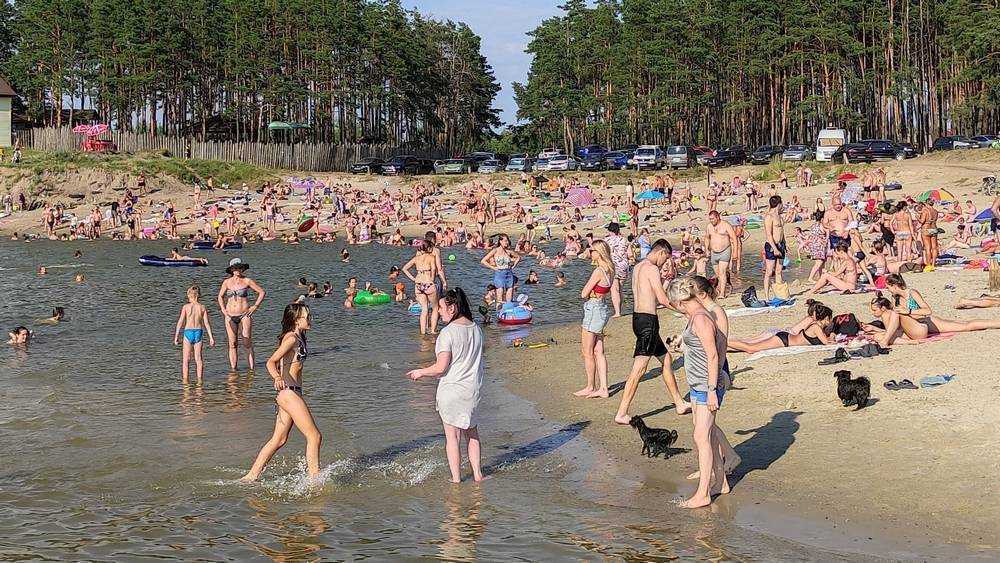 В Брянске пляж на озере Орлик побил рекорд по числу отдыхающих
