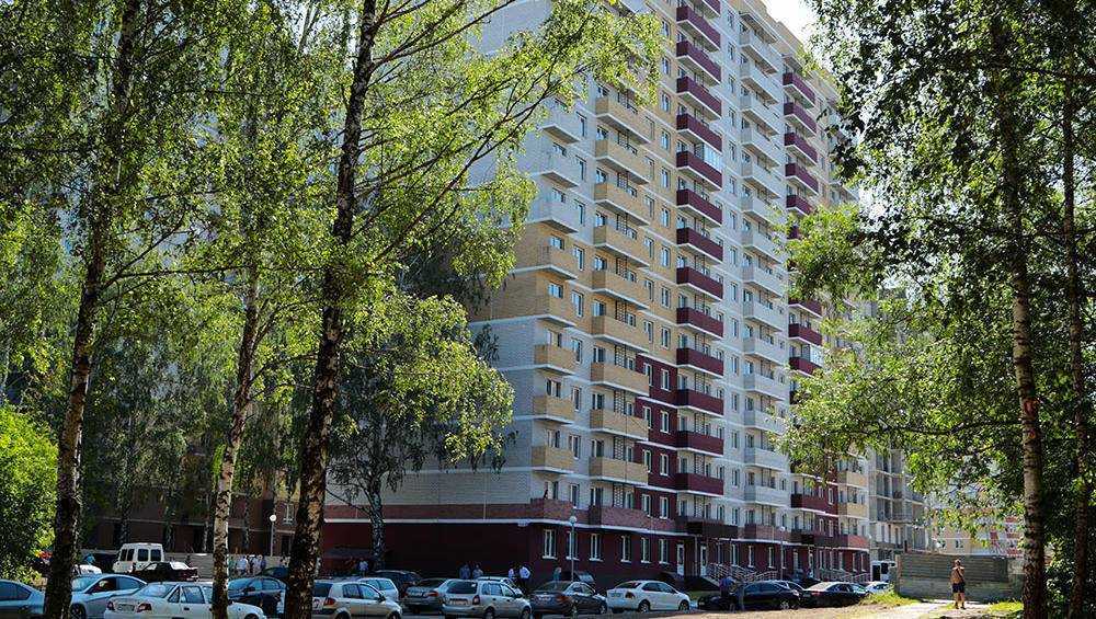 В Брянске 293 обманутых дольщика получили ключи от своих квартир