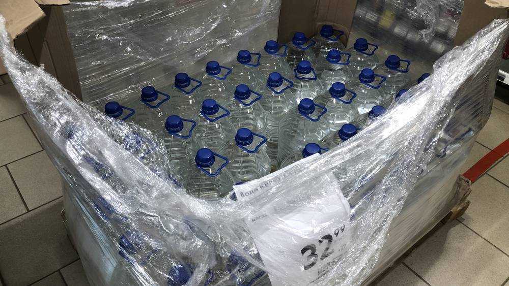 В Брянске магазины из-за 33-градусной жары увеличили поставки воды