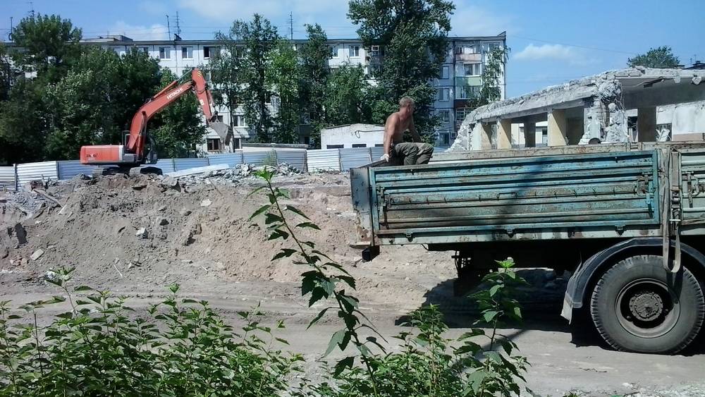 В Брянске на месте снесённого ДК Гагарина построят торговый центр «Космос»