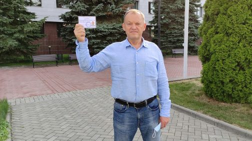 Депутат призвал россиян кланяться начальству