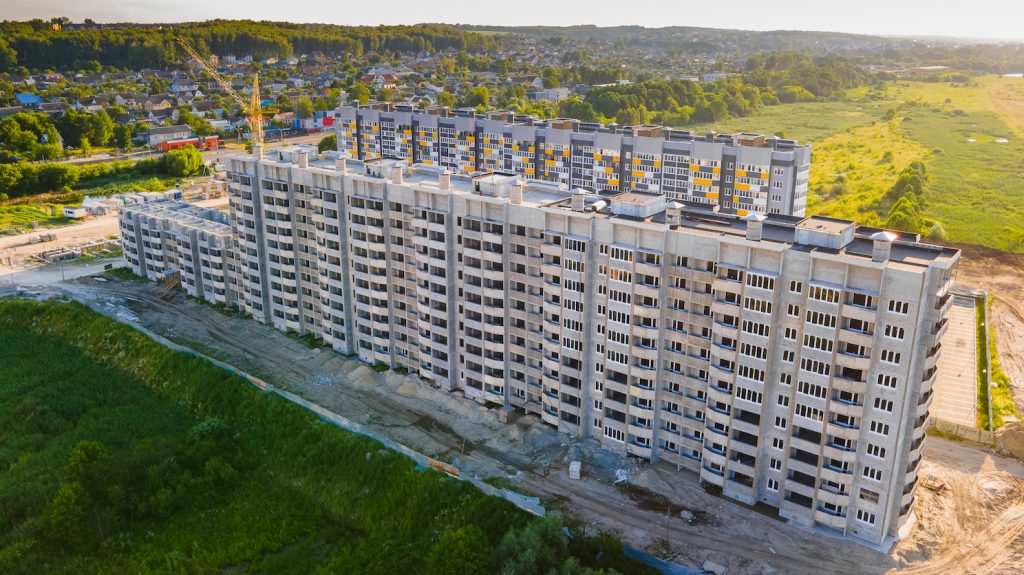 В Брянской области за 3 месяца в 3 раза вырос объем вводимого в эксплуатацию жилья