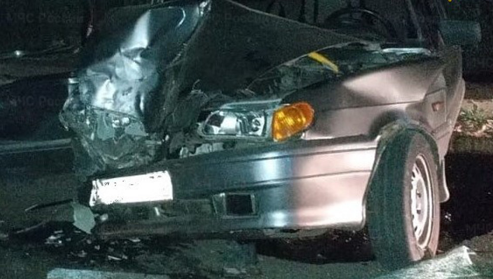 В ДТП с грузовиком в Брасове погибла 19-летняя девушка и ранены 4 человека