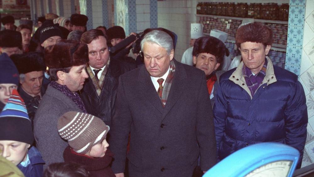Президент Белоруссии Лукашенко обвинил в развале СССР Ельцина и Горбачева