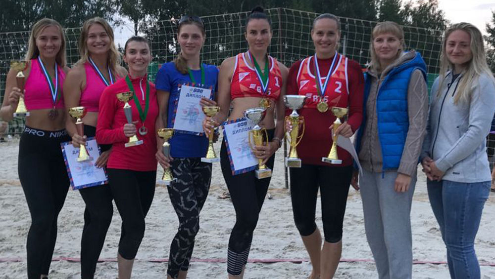 Женский дуэт из Брянска победил на чемпионате ЦФО по пляжному волейболу