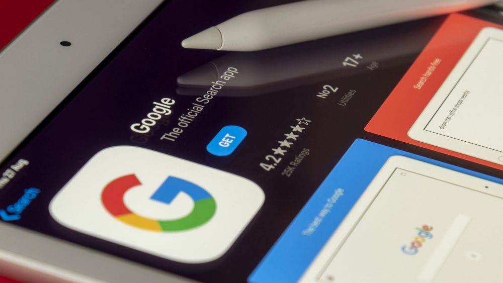 Компании Google и Apple  удалили приложение «Навальный»