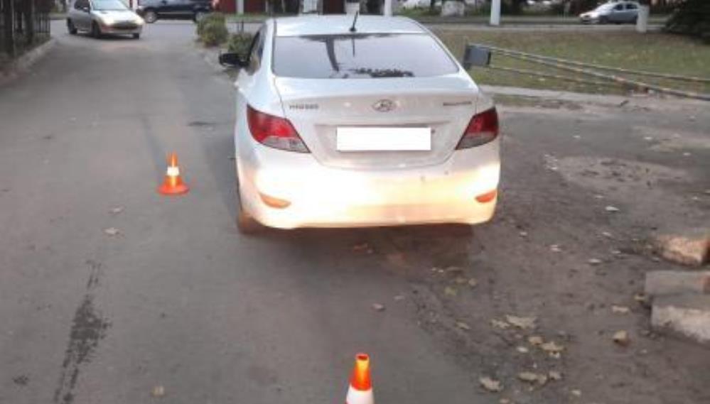 В Брянске иномарка сбила женщину возле клинико-диагностического центра
